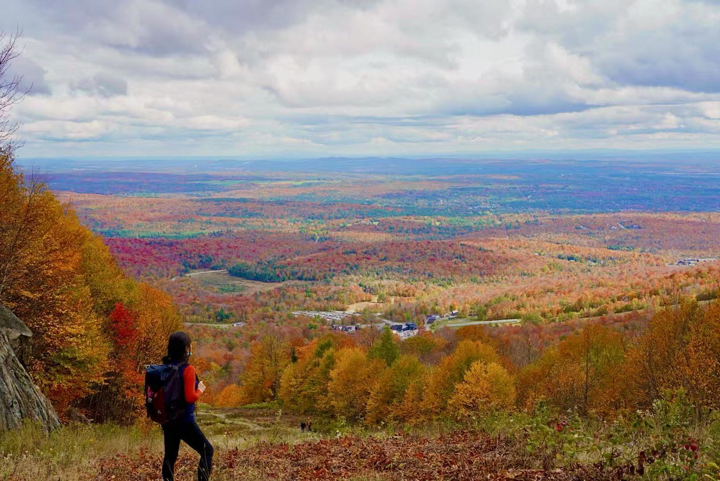 【魁北克赏枫之旅】10月10日–10月15日 | 皇家秋色｜法式古城｜枫林峡谷｜静谧湖畔